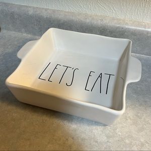 Rae Dunn “let’s eat” medium baking pan